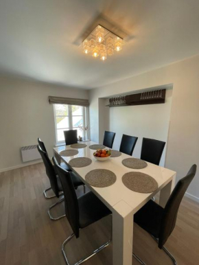 Raunex Apartment